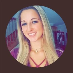 Meet your Posher, Josie